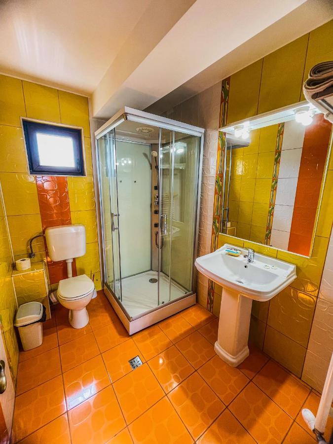 Отель Vila Orange Нэводари Экстерьер фото