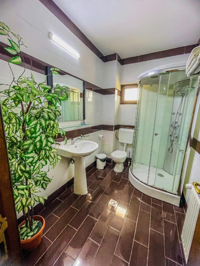 Отель Vila Orange Нэводари Экстерьер фото